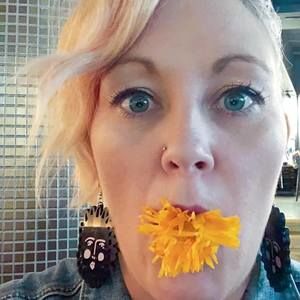 Meet your Posher, Andrea